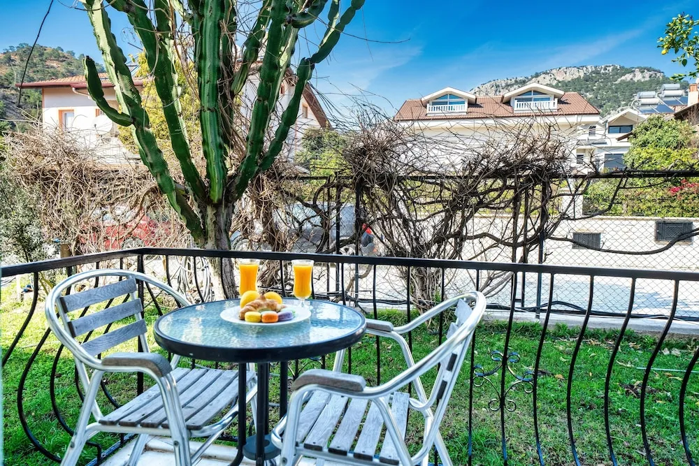 Double or Twin Room with Balcony