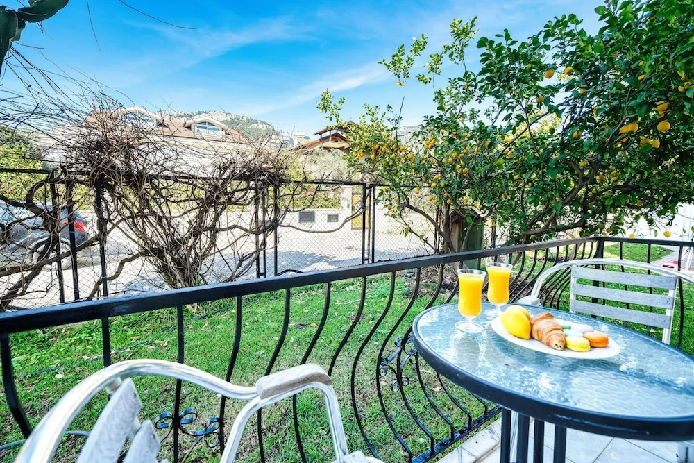 Double or Twin Room with Balcony