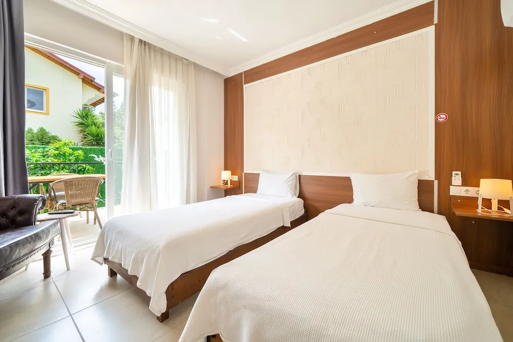 Double or Twin Room with Balcony