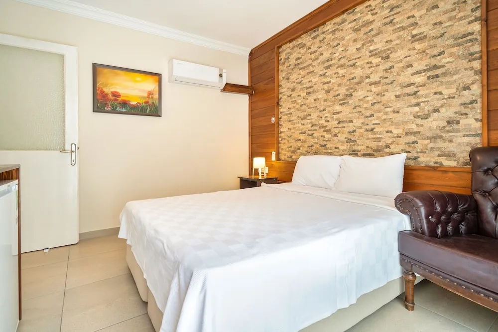 Double or Twin Room with Balcony