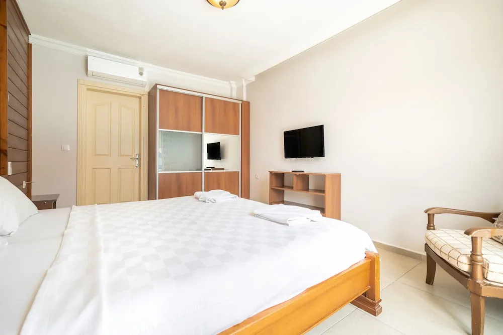 Double or Twin Room with Balcony