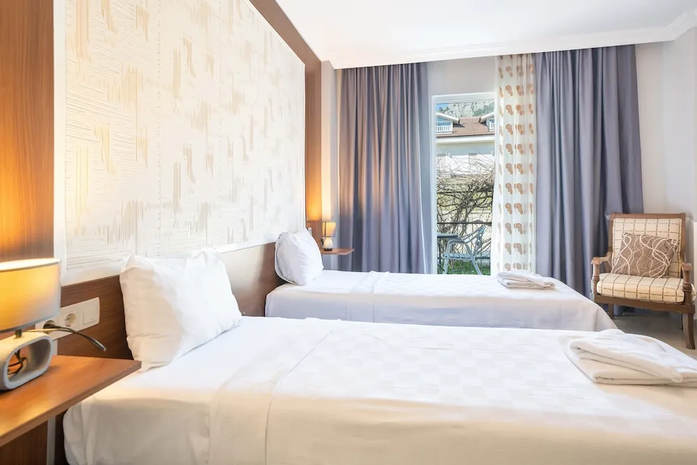 Double or Twin Room with Balcony
