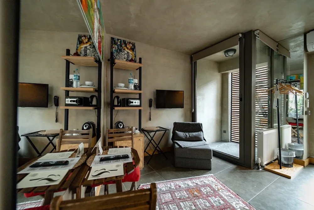 Basic Double or Twin Room, Additional Building (Stair Patio Room)