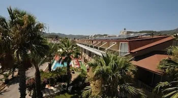Ozturk Apart Hotel