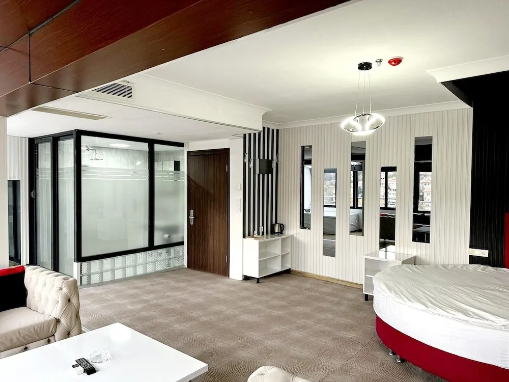 Luxury Süit, 1 Çift Kişilik Yatak ve Çekyat, Özel Banyo