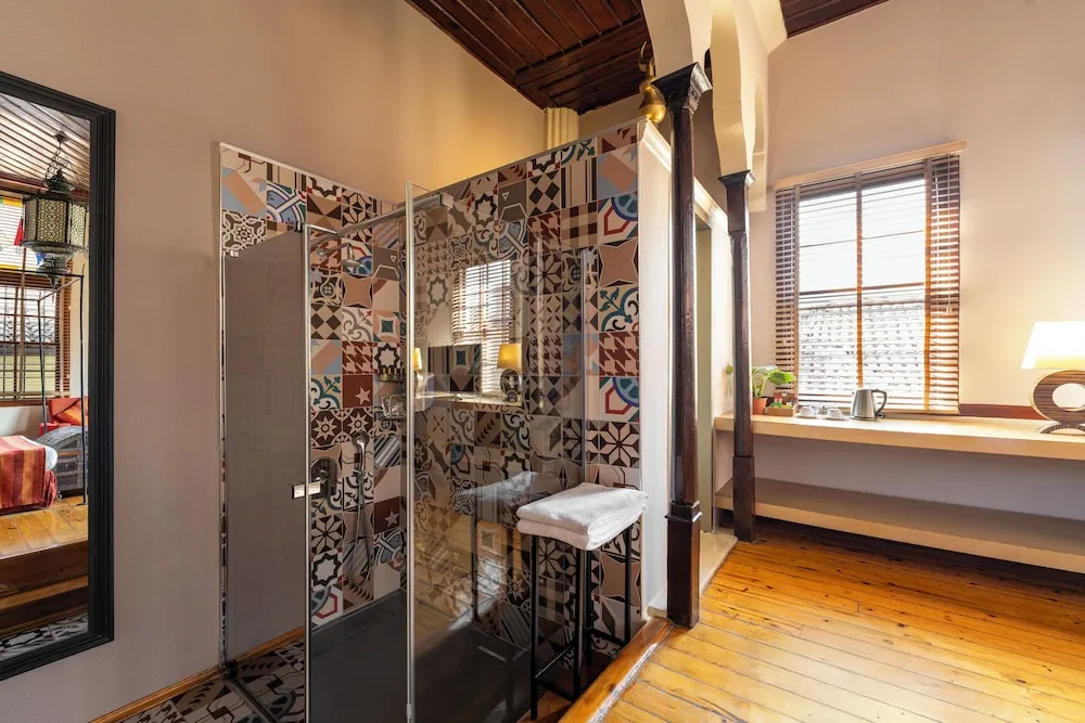 Ottoman Suite (Honeymoon Suite)