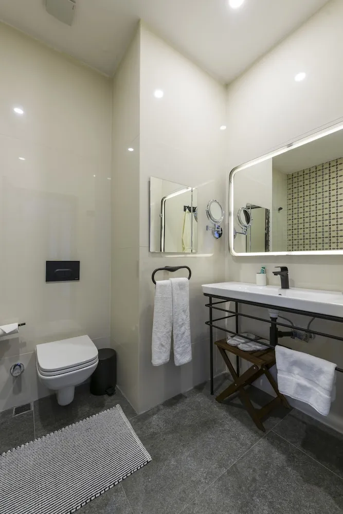 Loft Suite with Kitchen and Terrace