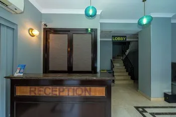 Raymond Blue Hotel