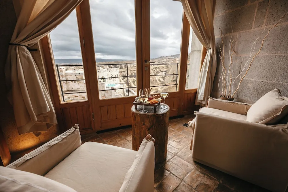 Suite with View