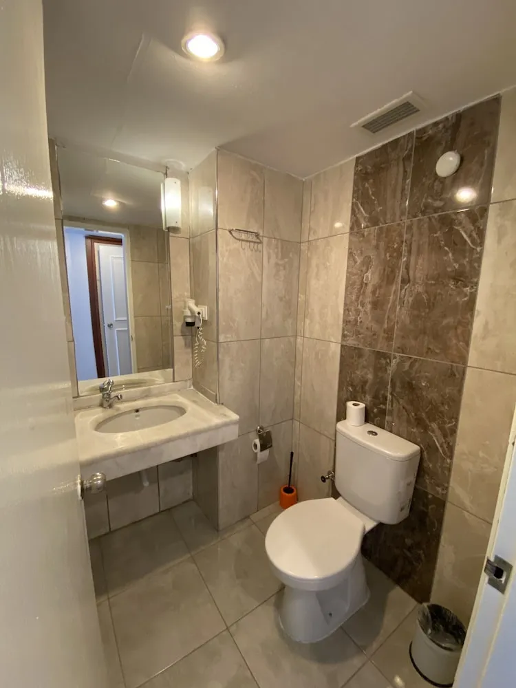 Standard Oda, 1 Çift Kişilik veya 2 Tek Kişilik Yatak, Balkon