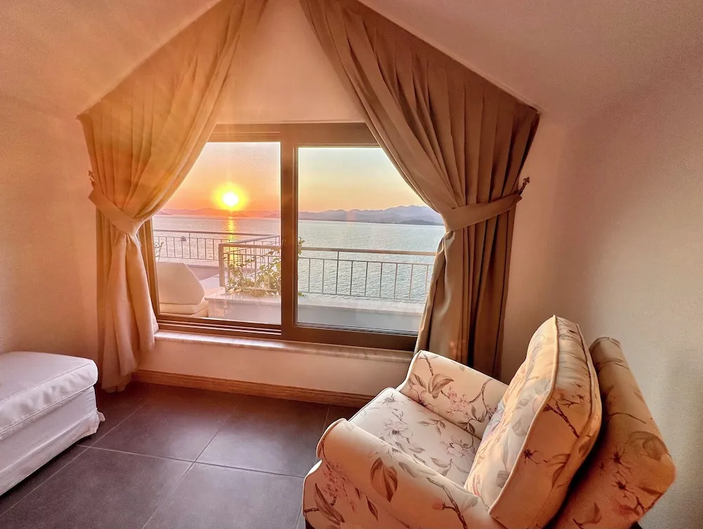 Standard Çatı Katı Süiti (Penthouse), 1 Çift Kişilik Yatak, Deniz Manzaralı