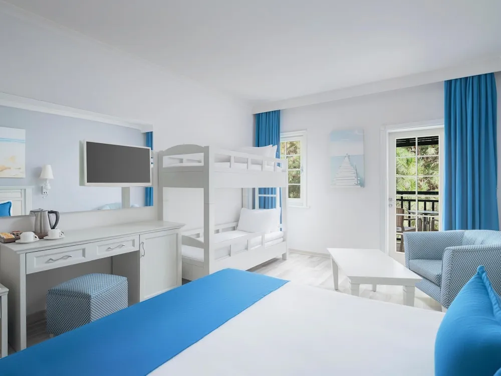 Standard Quad Room