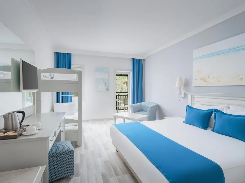 Standard Quad Room
