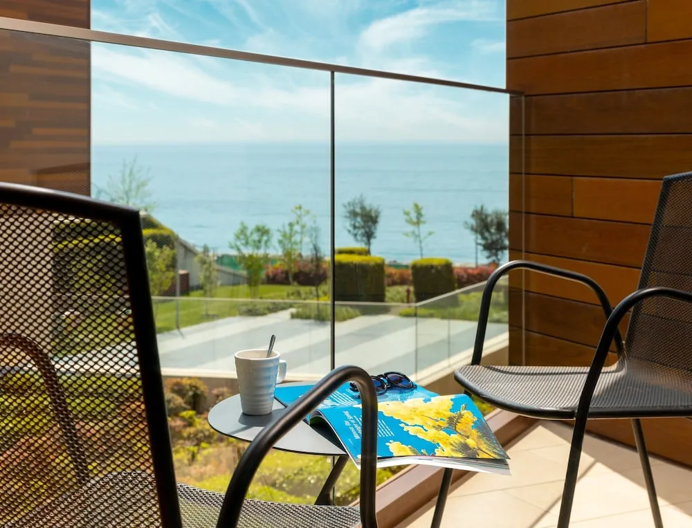 Premium Oda, Birden Çok Yatak, Deniz Manzaralı (Side Sea View)