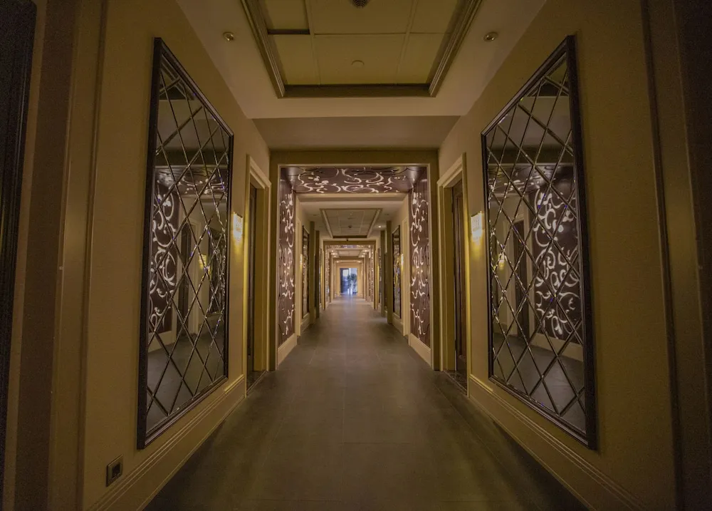 Deluxe King Room with Balcony