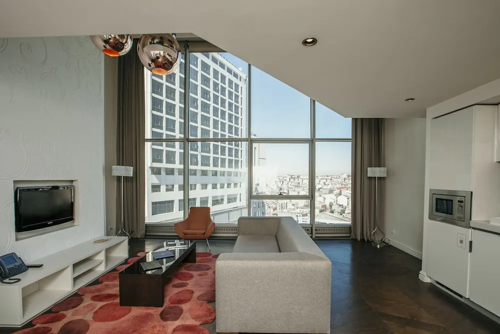 Duplex Superior Suite with Balcony