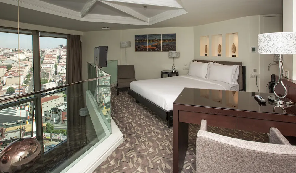 Duplex King Suite