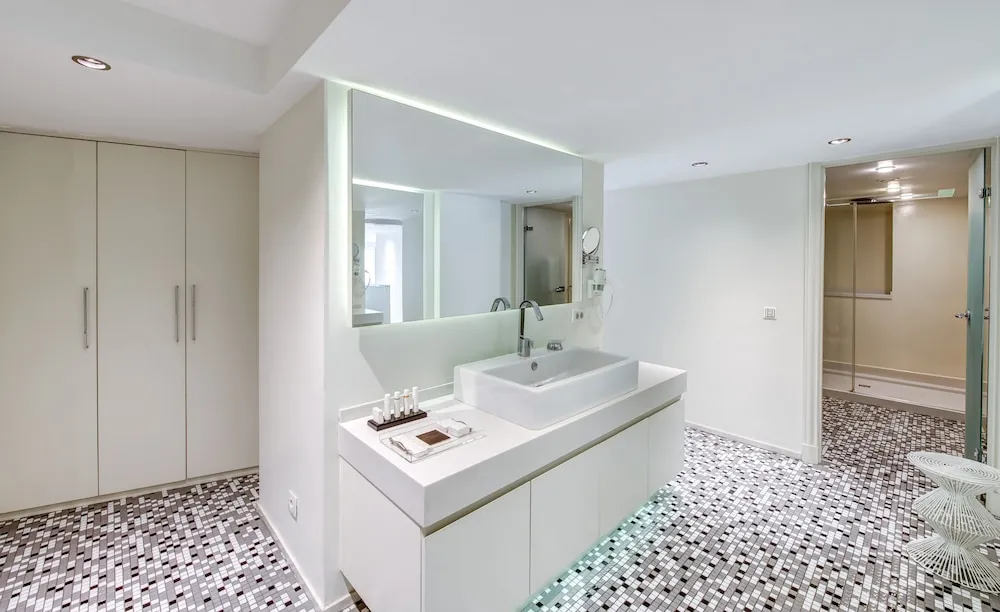 Duplex King Suite