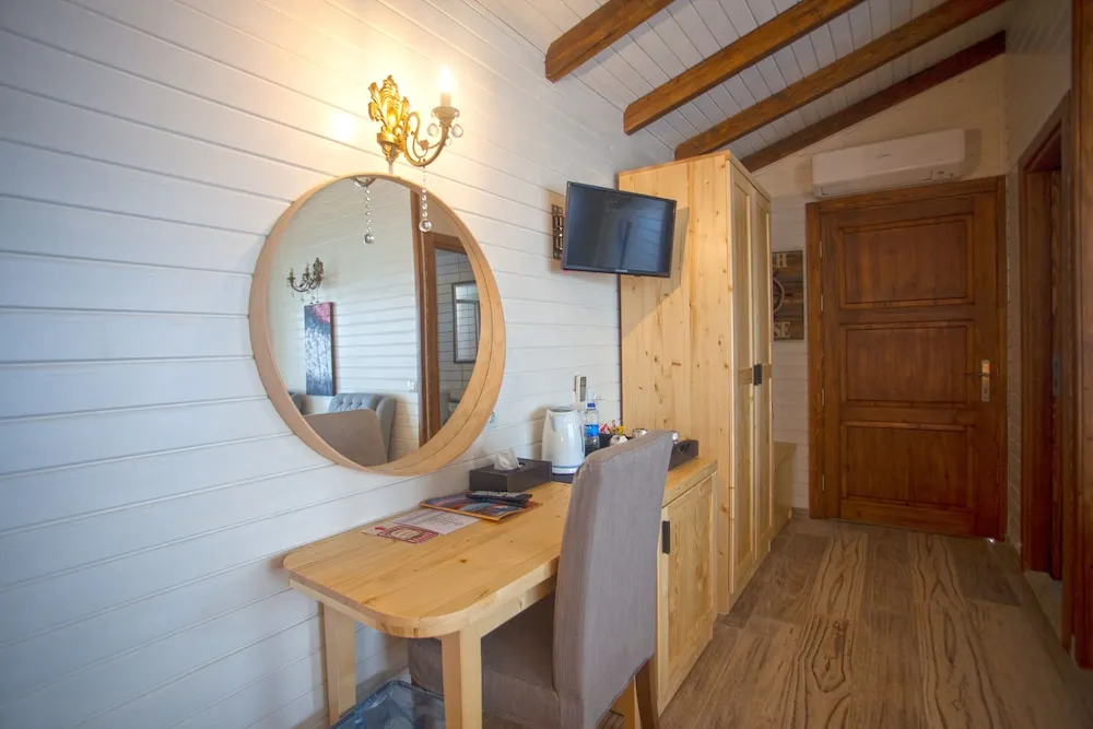 Deluxe Bungalow