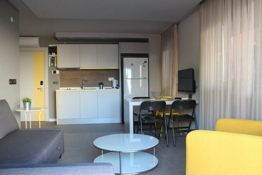 Garden Suite
