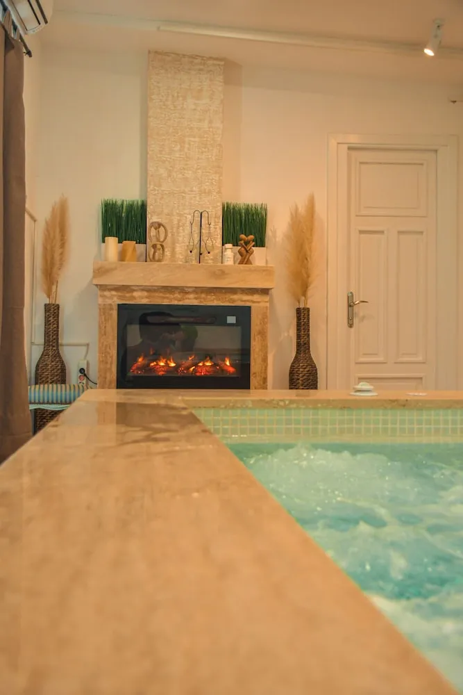 Süit, Kişiye Özel Havuzlu