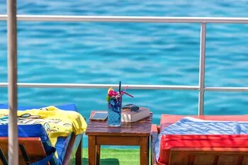 Amphora Hotel
