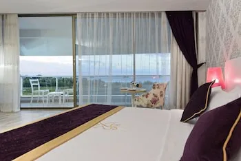 Raymar Resort & Aqua