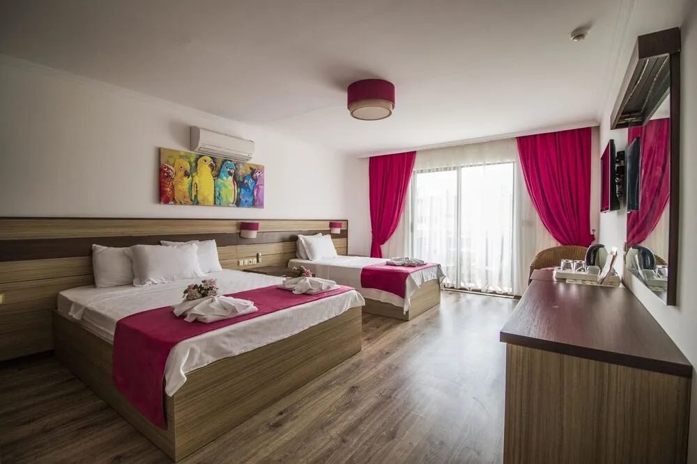Standard Üç Kişilik Oda, 1 Yatak Odası, Deniz Manzaralı