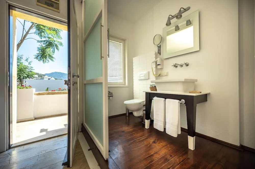 Family Dört Kişilik Oda