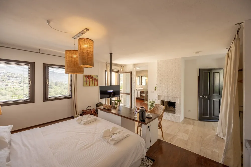 Passionate Room