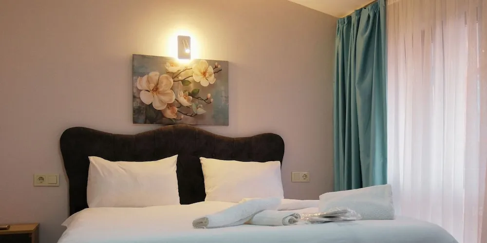 Deluxe Tek Büyük Yataklı Oda, 1 Çift Kişilik Yatak
