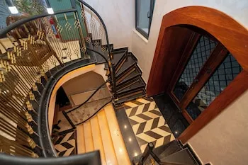 The Mua Luxury Homes