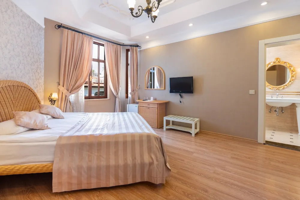 Deluxe Double Twin Room