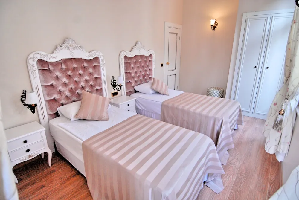 Suite with Balcony