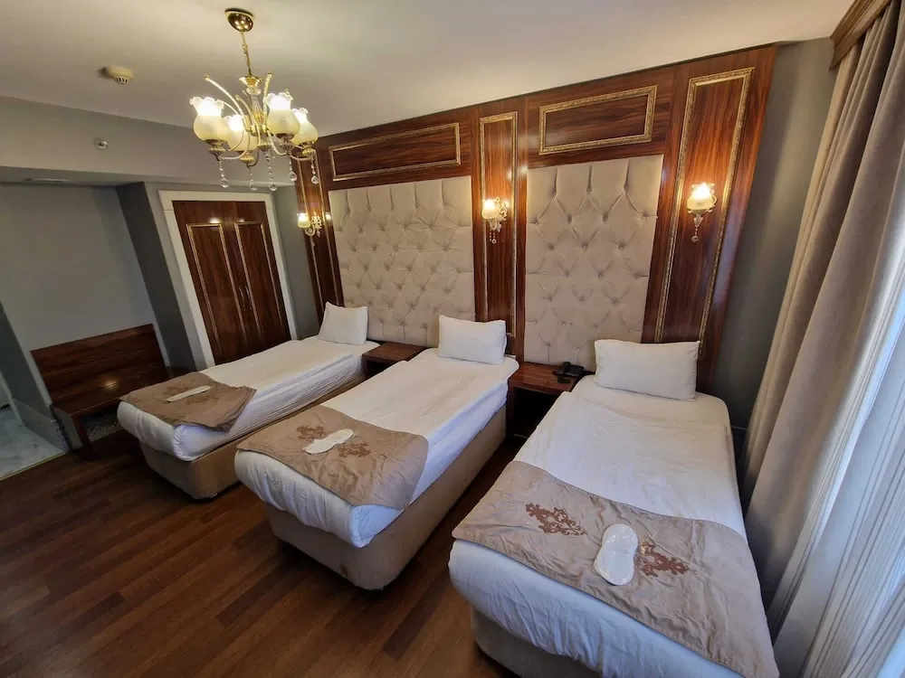 Standard Üç Kişilik Oda