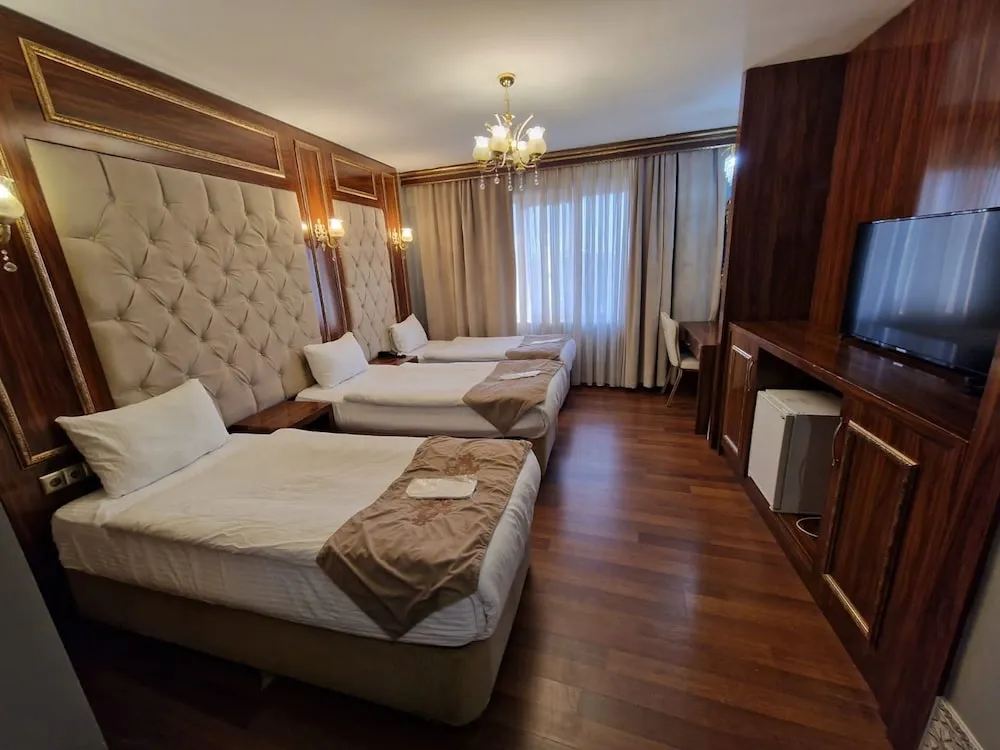 Standard Üç Kişilik Oda