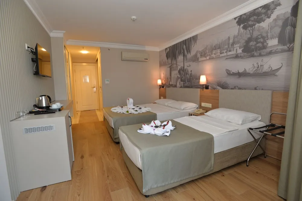Economy Oda, Şehir Manzaralı