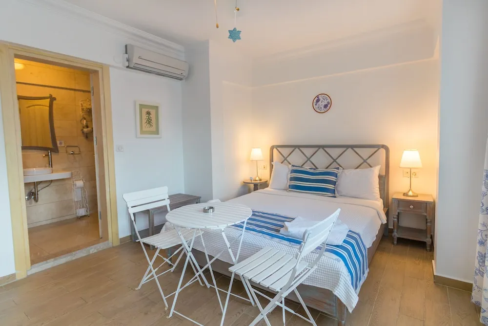 Tek Büyük Yataklı Oda