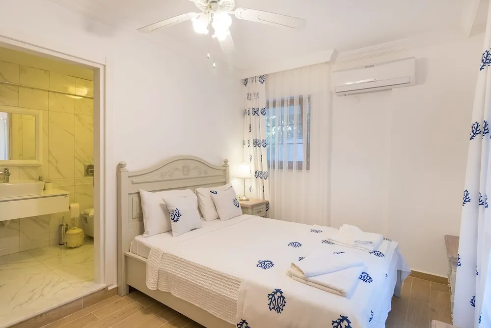 Tek Büyük Yataklı Oda