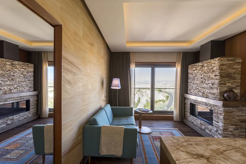 Deluxe Suite (Beltis)