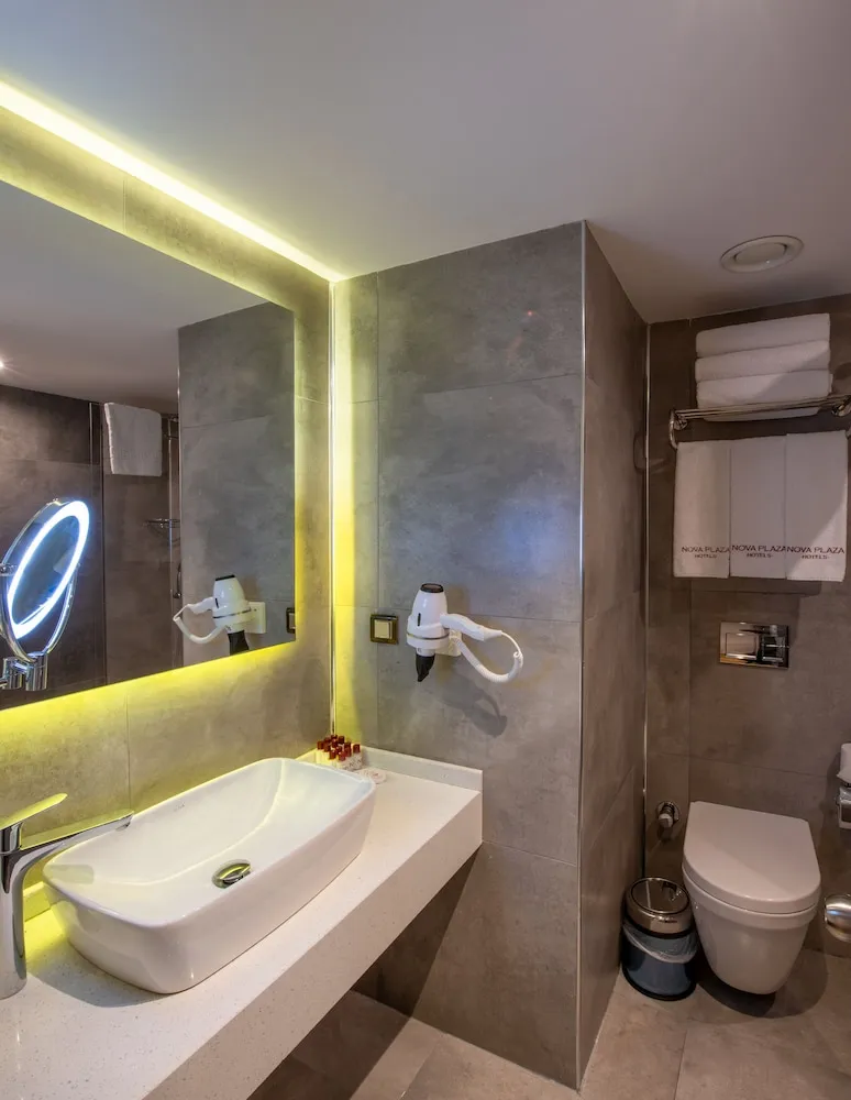 Deluxe Tek Büyük Yataklı Oda, Deniz Manzaralı