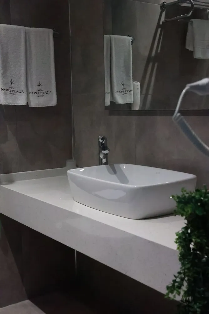 Family Oda, 2 Yatak Odası (Two Connecting)