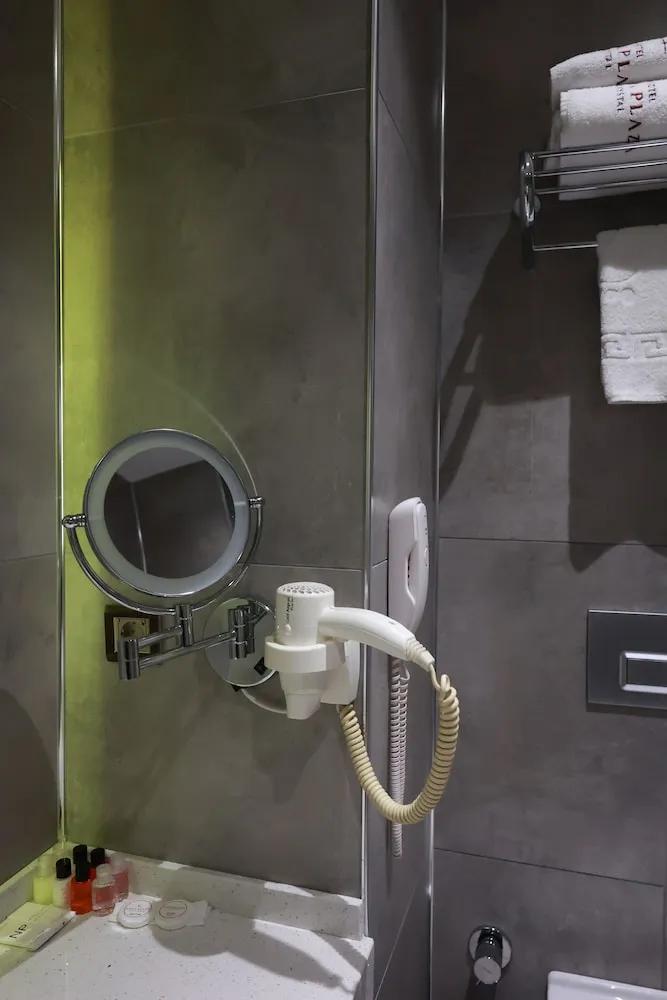 Family Üç Kişilik Oda