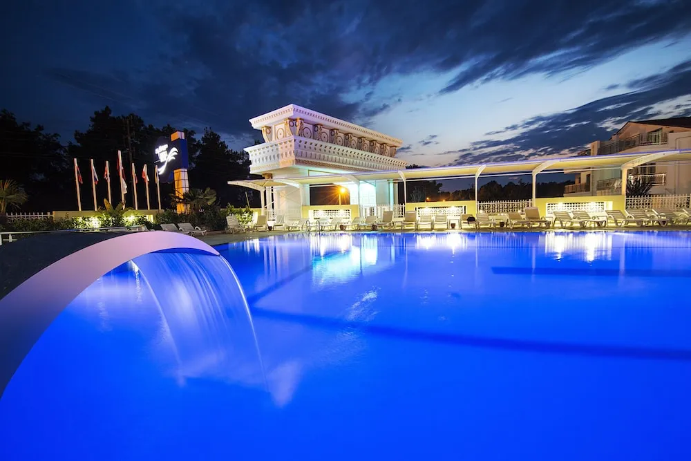 IQ Belek Resort
