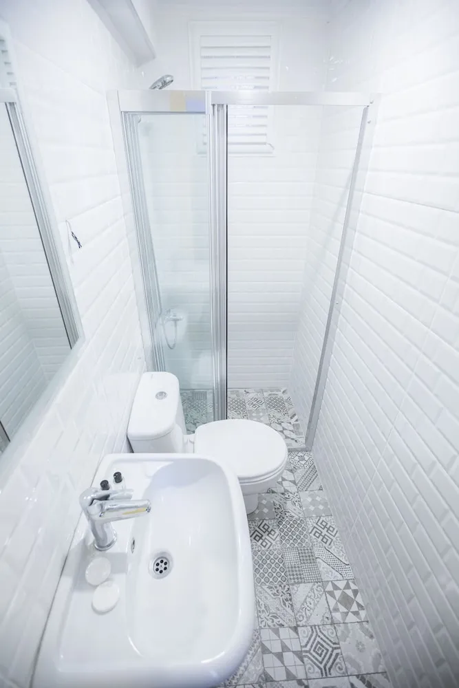 Deluxe Tek Büyük Yataklı Oda, 1 Yatak Odası, Deniz Manzaralı, Denize Bakan