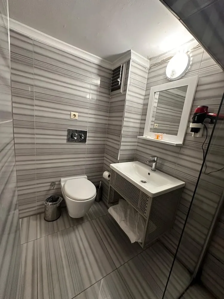 Standard Üç Kişilik Oda