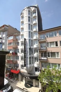 Grand Heykel Hotel