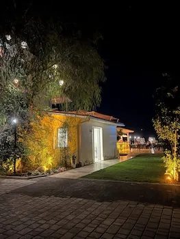 Lavinya Otel