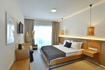 Lavinya Otel