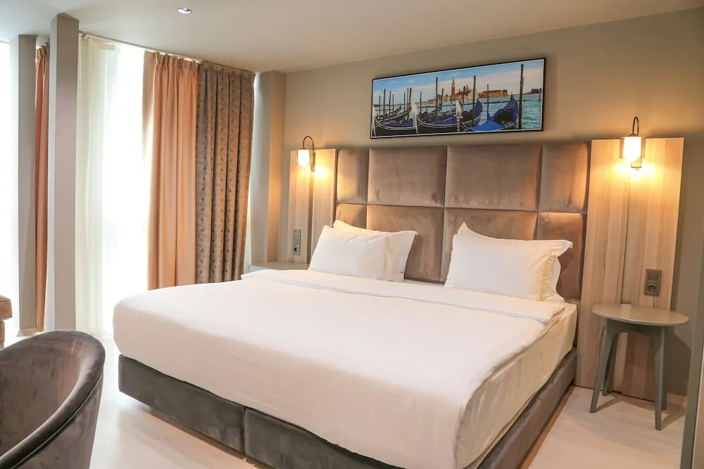 Luxury Tek Büyük Yataklı Oda, 1 Yatak Odası